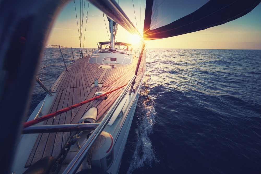 Sunset at the Sailboat deck while cruising in article image